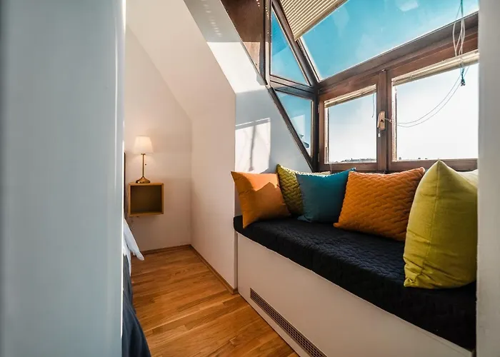 Lux Apartments